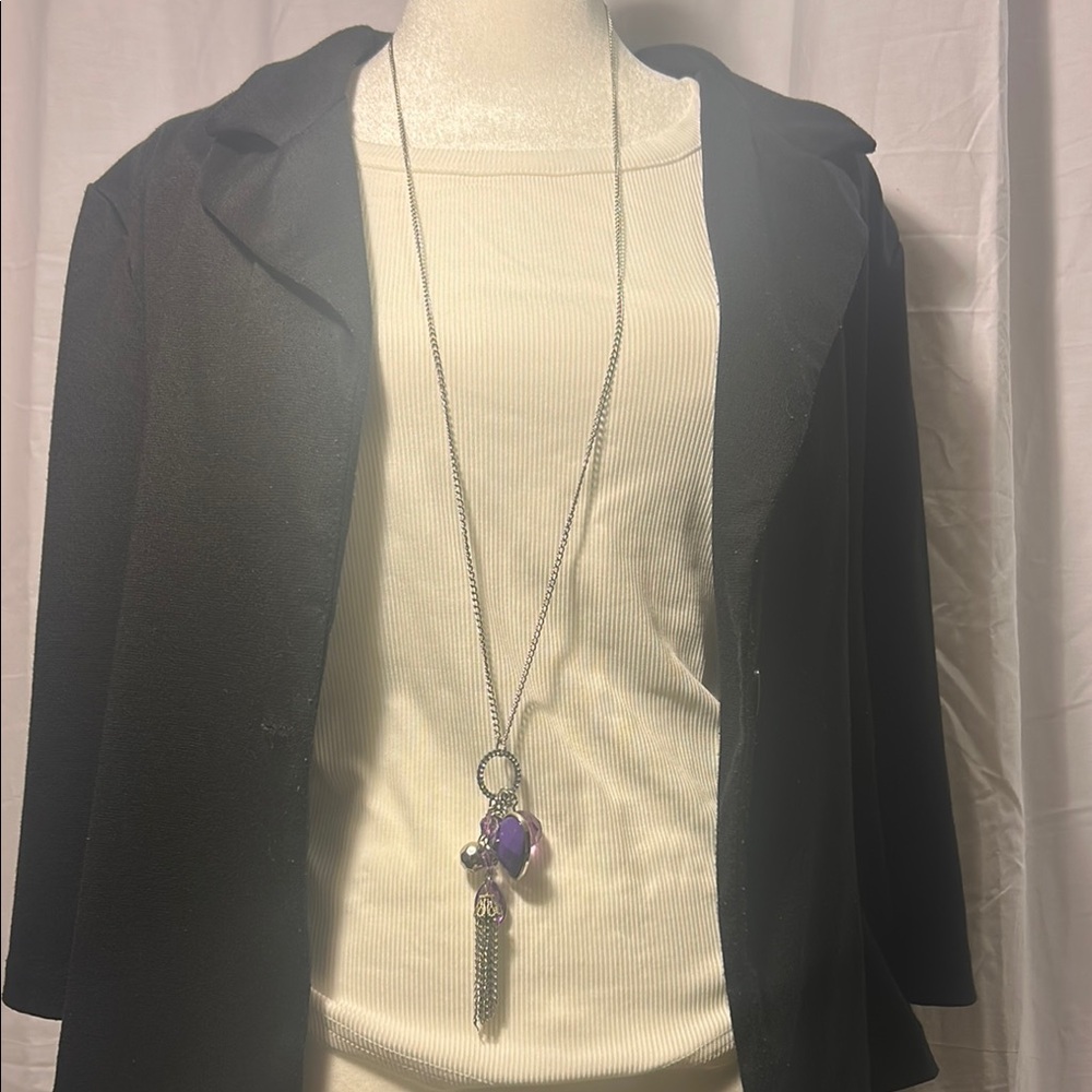 Elegant Silver and Purple Pendant Necklace